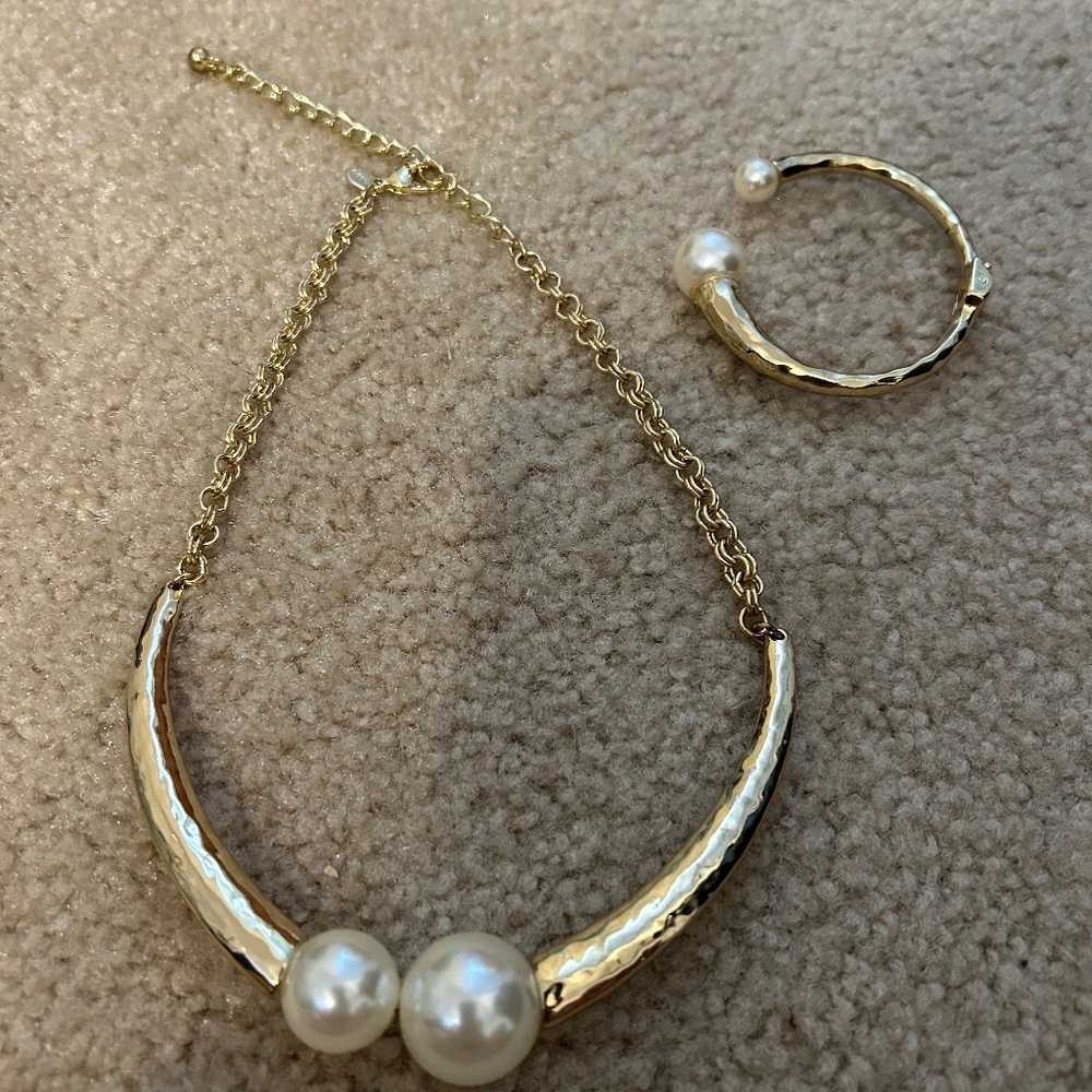 Chico's Matching Necklace and Bracelet Set